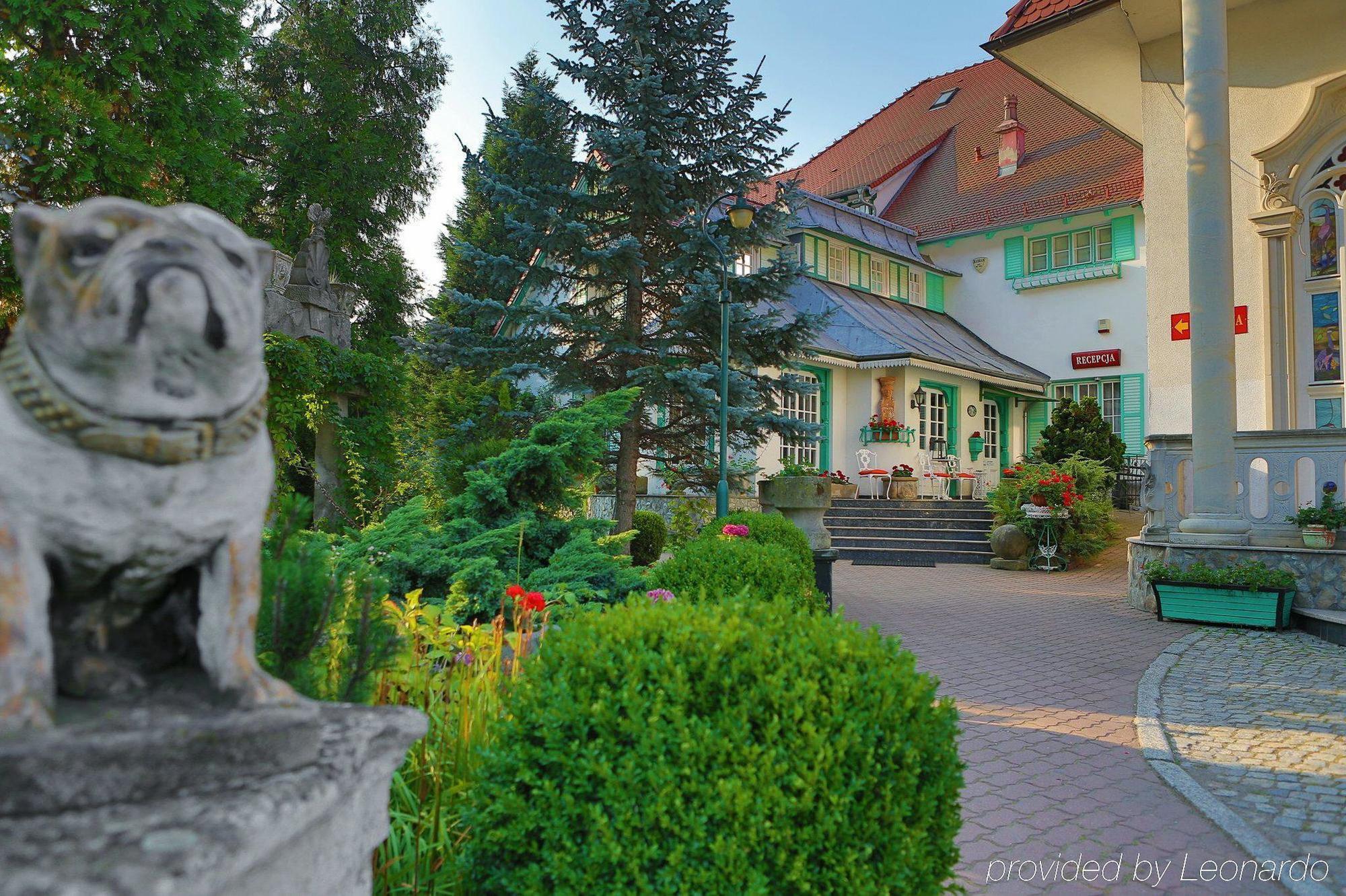 Hotel Garden Boleslawiec  Esterno foto